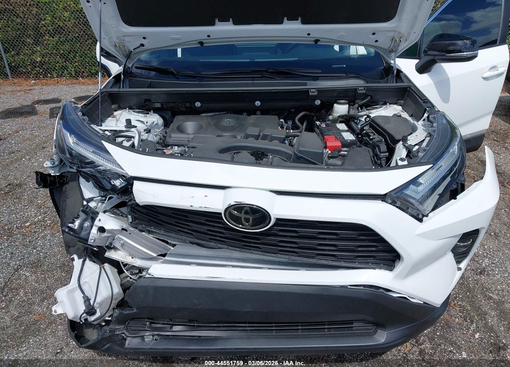 2025 TOYOTA RAV4 XLE VIN: 2T3W1RFVXSW370093