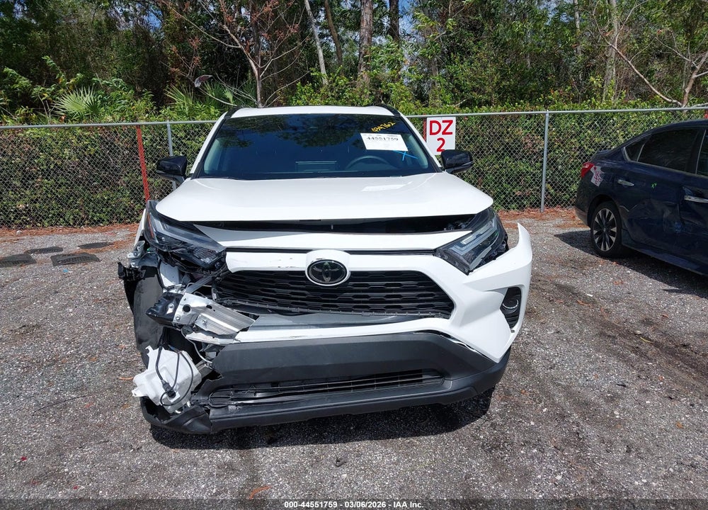 2025 TOYOTA RAV4 XLE VIN: 2T3W1RFVXSW370093