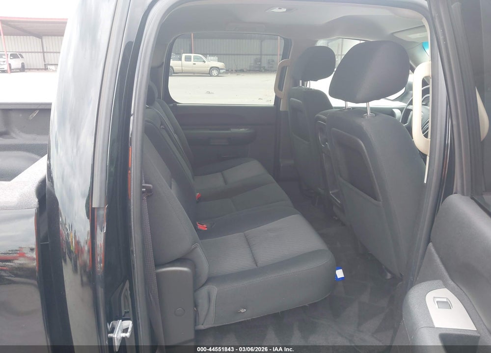 2013 GMC SIERRA 1500 SL VIN: 3GTP2UEA9DG276390
