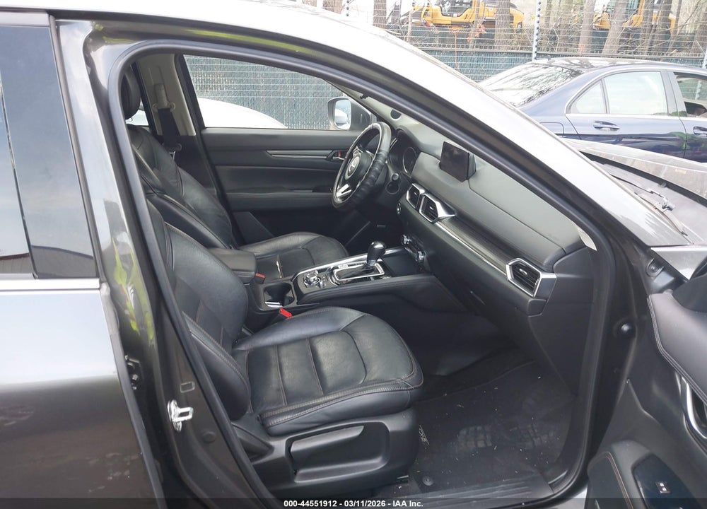 2017 MAZDA CX-5 GRAND TOURING VIN: JM3KFBDL0H0219230