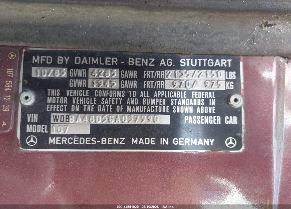 1986 MERCEDES-BENZ 560 SL VIN: WDBBA48D5GA037990