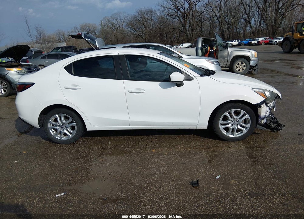 2016 SCION IA VIN: 3MYDLBZV2GY145190