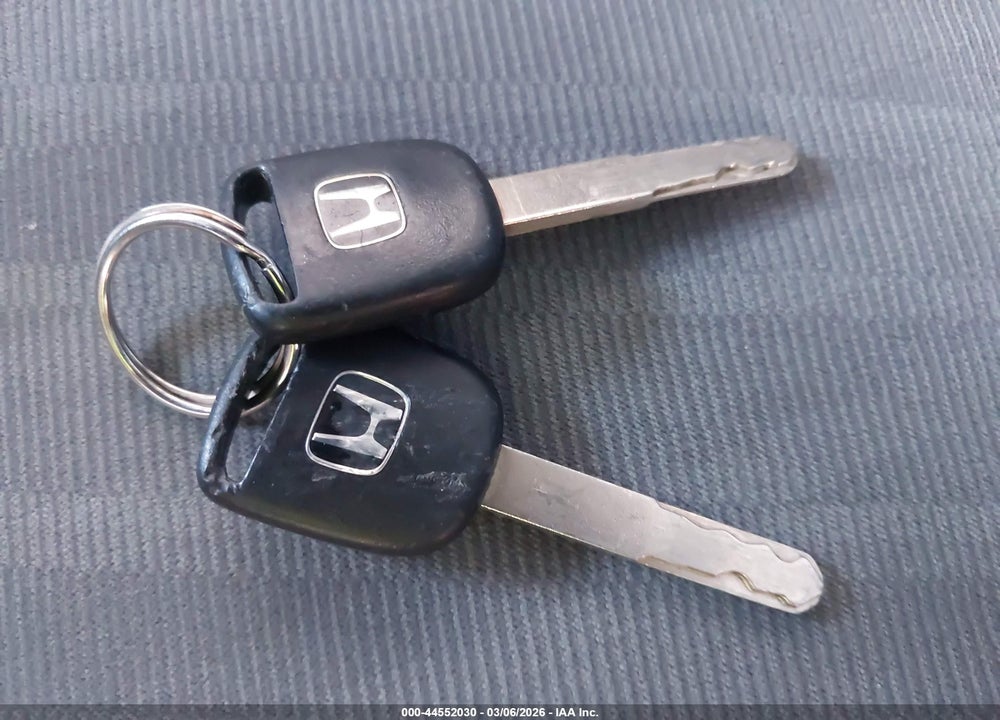 2004 HONDA CIVIC EX VIN: 1HGES26824L020622