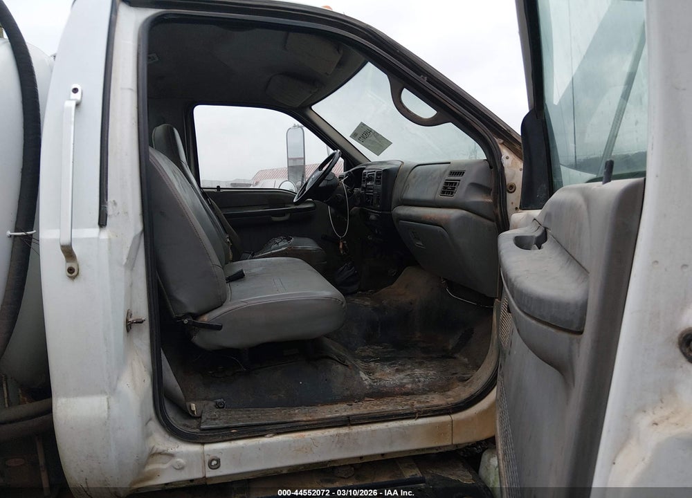 2007 FORD F-650 XL/XLT VIN: 3FRNF65E77V471613