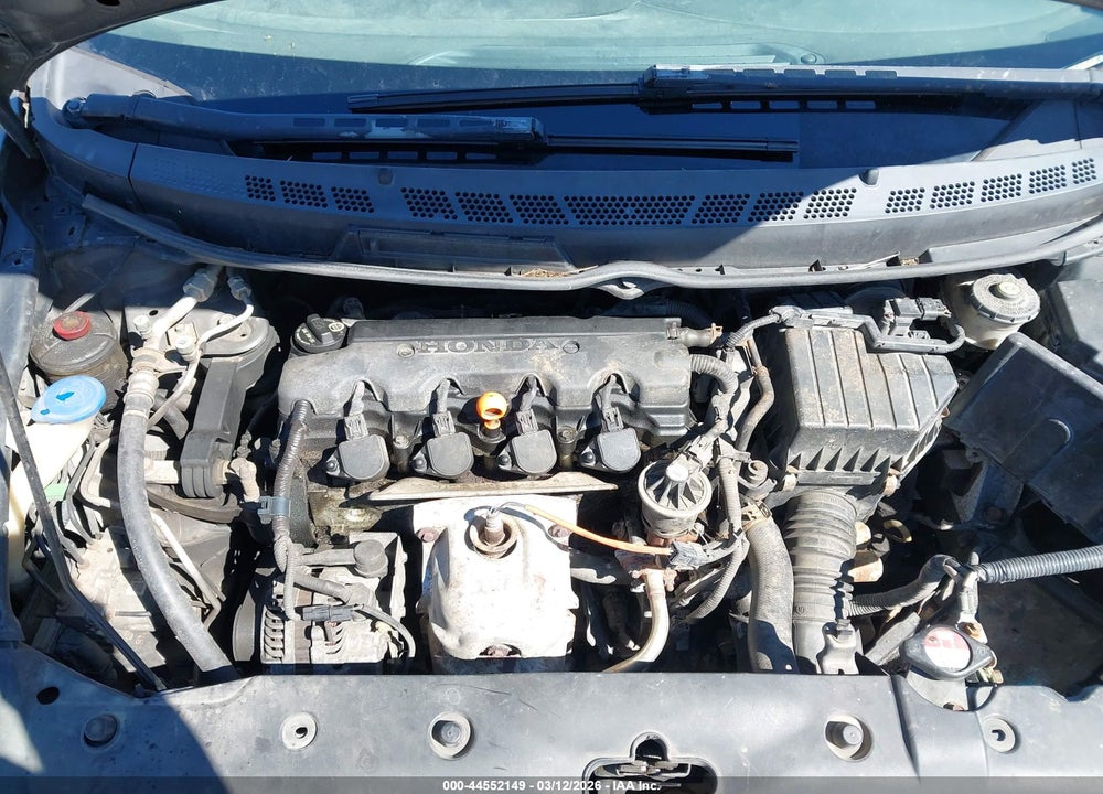 2010 HONDA CIVIC LX VIN: 2HGFG1B63AH527574