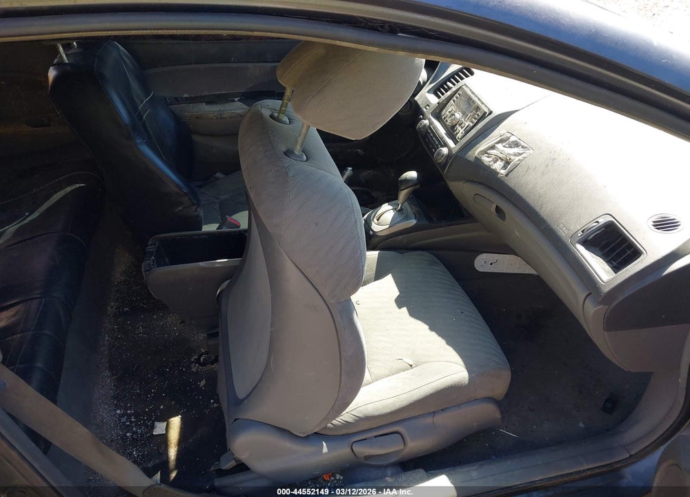 2010 HONDA CIVIC LX VIN: 2HGFG1B63AH527574