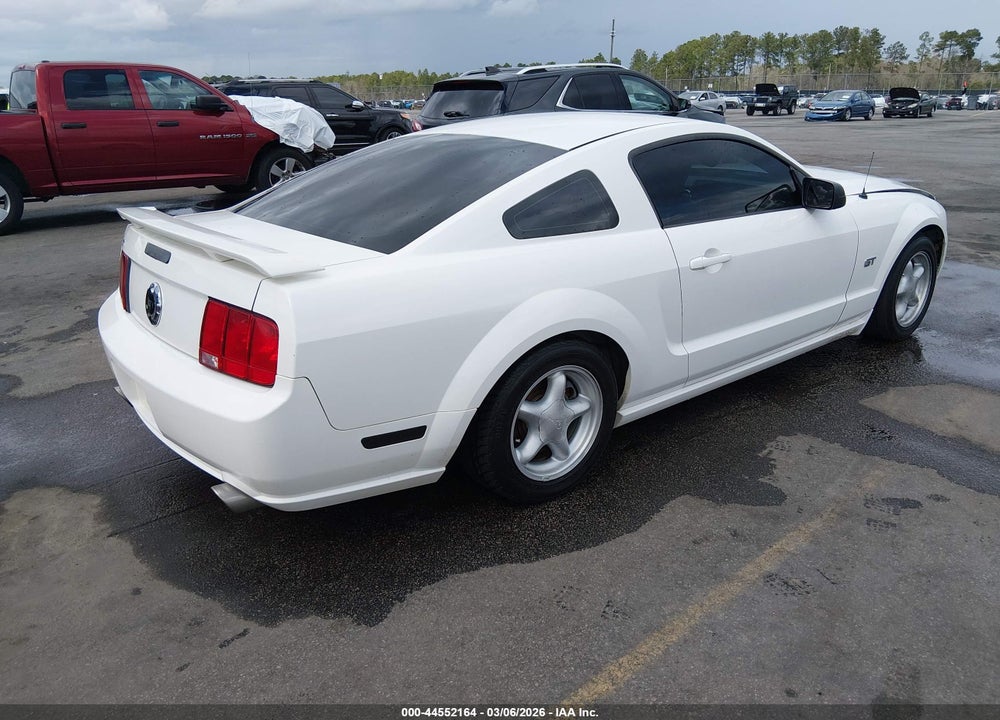 2006 FORD MUSTANG GT VIN: 1ZVHT82H065247538