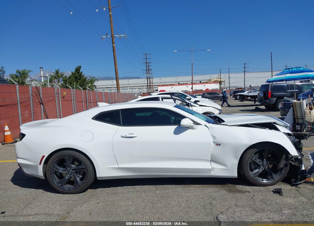 2021 CHEVROLET CAMARO RWD  1LT VIN: 1G1FB1RS0M0135699