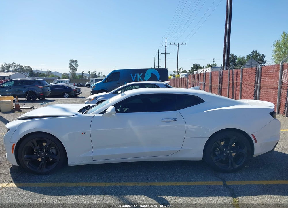 2021 CHEVROLET CAMARO RWD  1LT VIN: 1G1FB1RS0M0135699