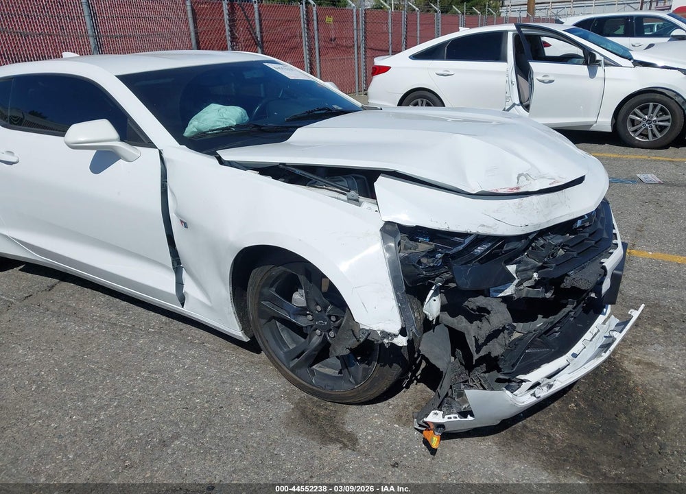 2021 CHEVROLET CAMARO RWD  1LT VIN: 1G1FB1RS0M0135699