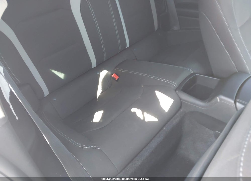 2021 CHEVROLET CAMARO RWD  1LT VIN: 1G1FB1RS0M0135699