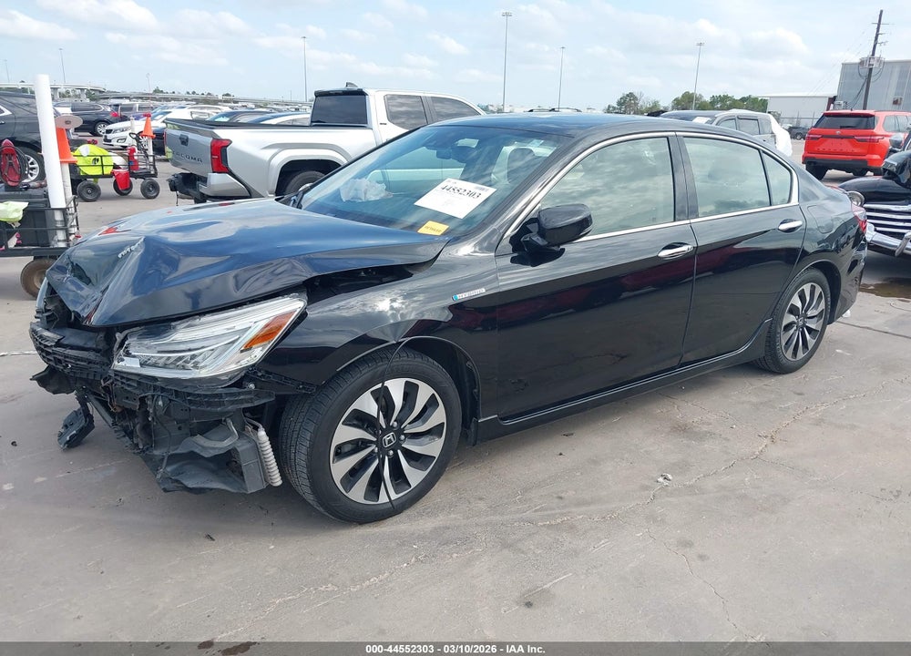 2017 HONDA ACCORD HYBRID TOURING VIN: JHMCR6F77HC008163