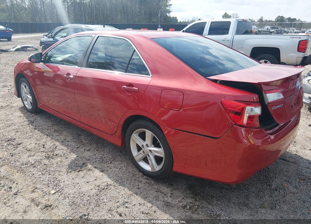 2012 TOYOTA CAMRY SE VIN: 4T1BF1FK2CU517279