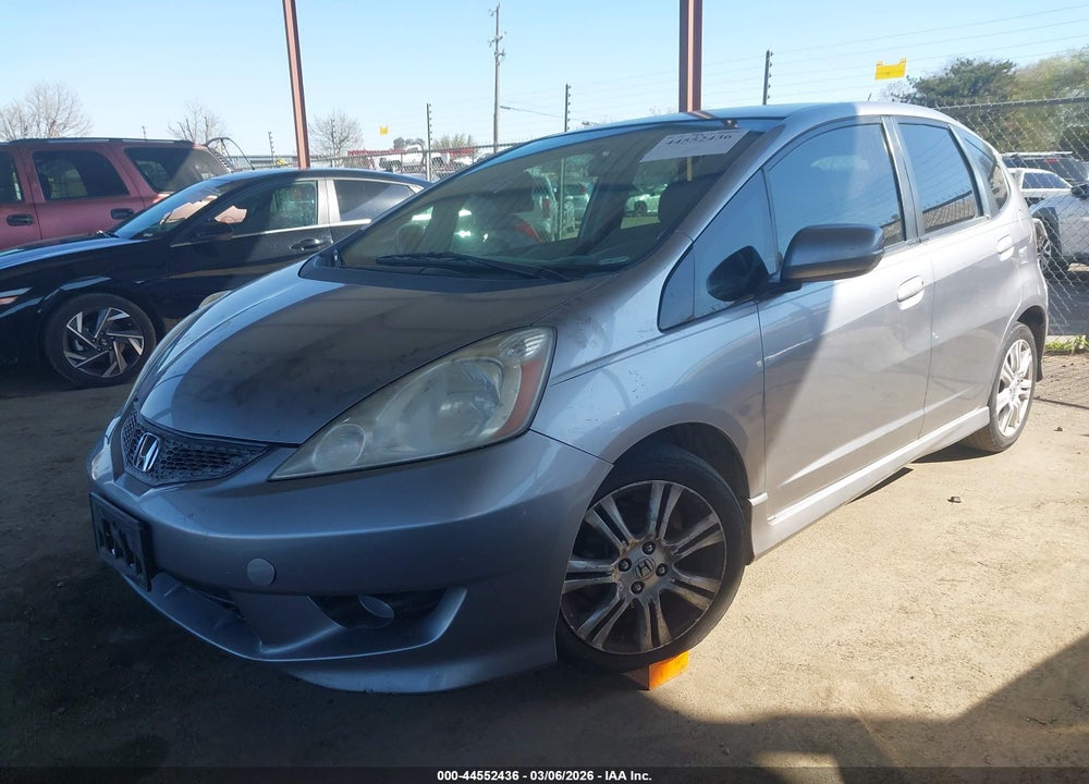 2010 HONDA FIT SPORT VIN: JHMGE8H4XAC035956