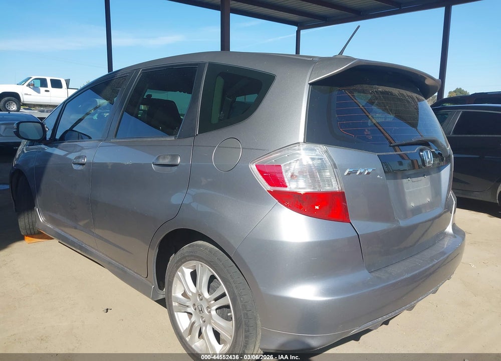 2010 HONDA FIT SPORT VIN: JHMGE8H4XAC035956