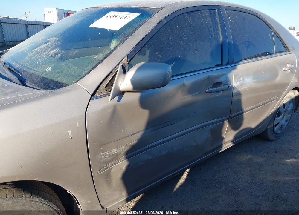 2003 TOYOTA CAMRY LE VIN: 4T1BE30K73U158034
