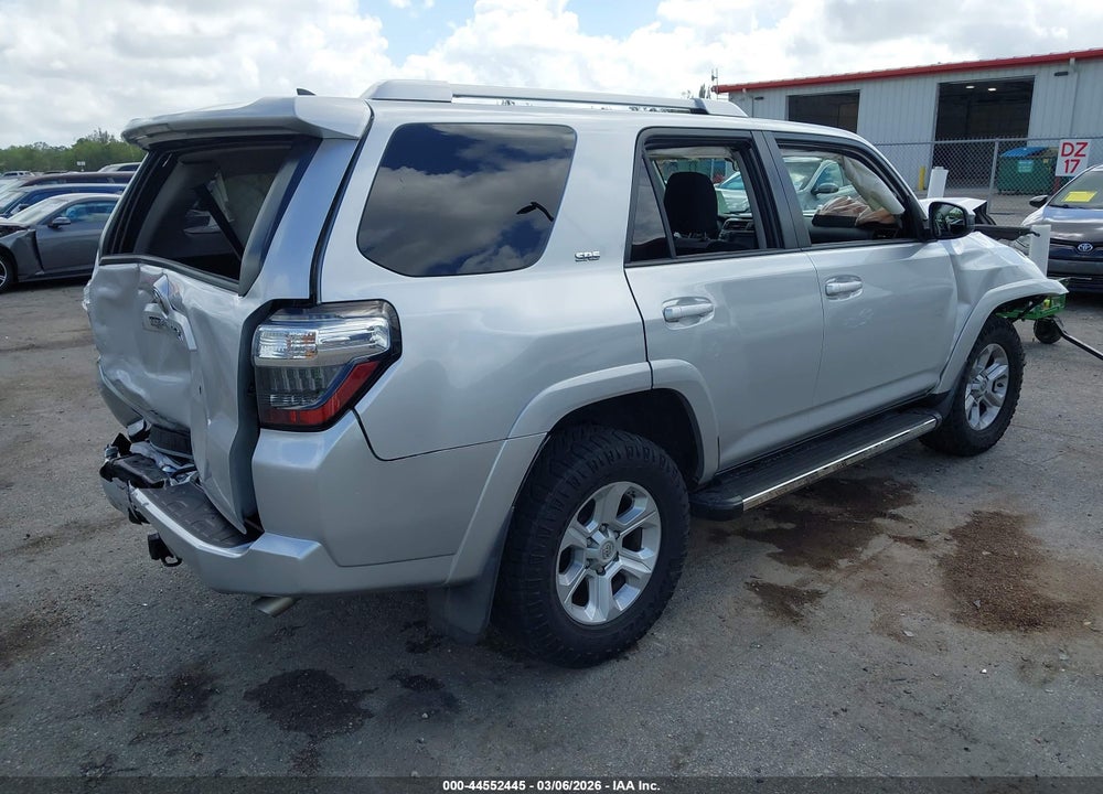 2014 TOYOTA 4RUNNER SR5 VIN: JTEZU5JR4E5071343