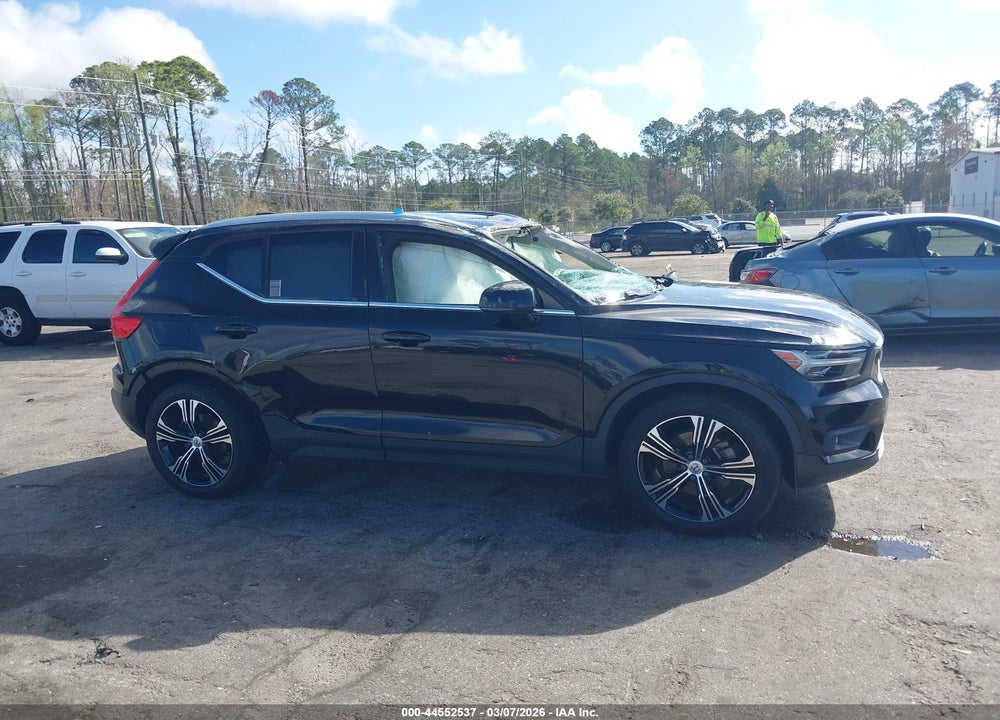 2019 VOLVO XC40 T5 INSCRIPTION VIN: YV4162UL1K2124432