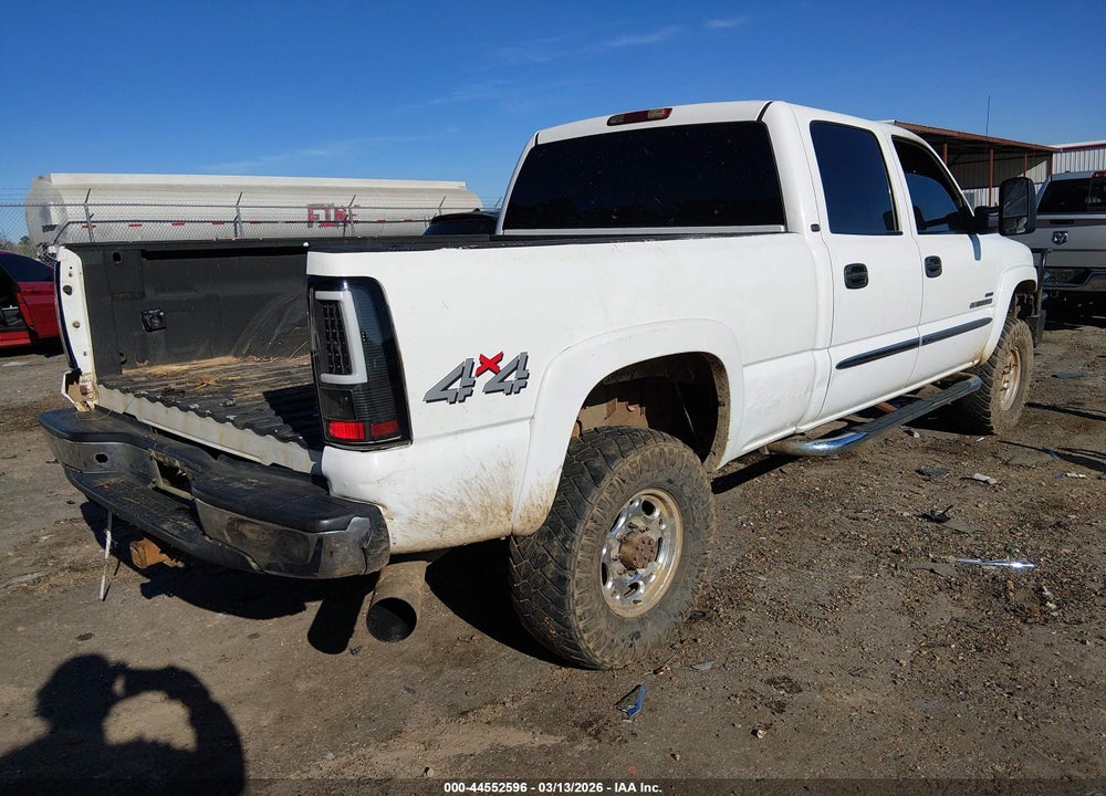 2007 GMC SIERRA 2500HD CLASSIC SLT VIN: 1GTHK23D87F155796
