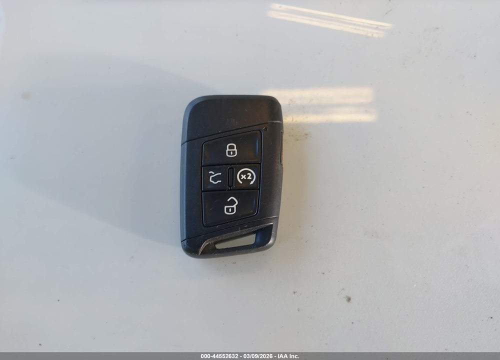 2019 VOLKSWAGEN ATLAS 3.6L V6 SE W/TECHNOLOGY VIN: 1V2UR2CA8KC528053
