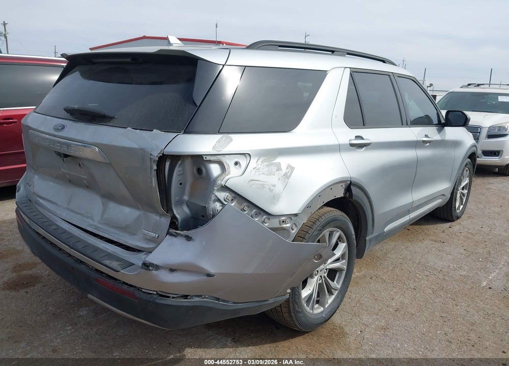 2020 FORD EXPLORER XLT VIN: 1FMSK7DHXLGA38905