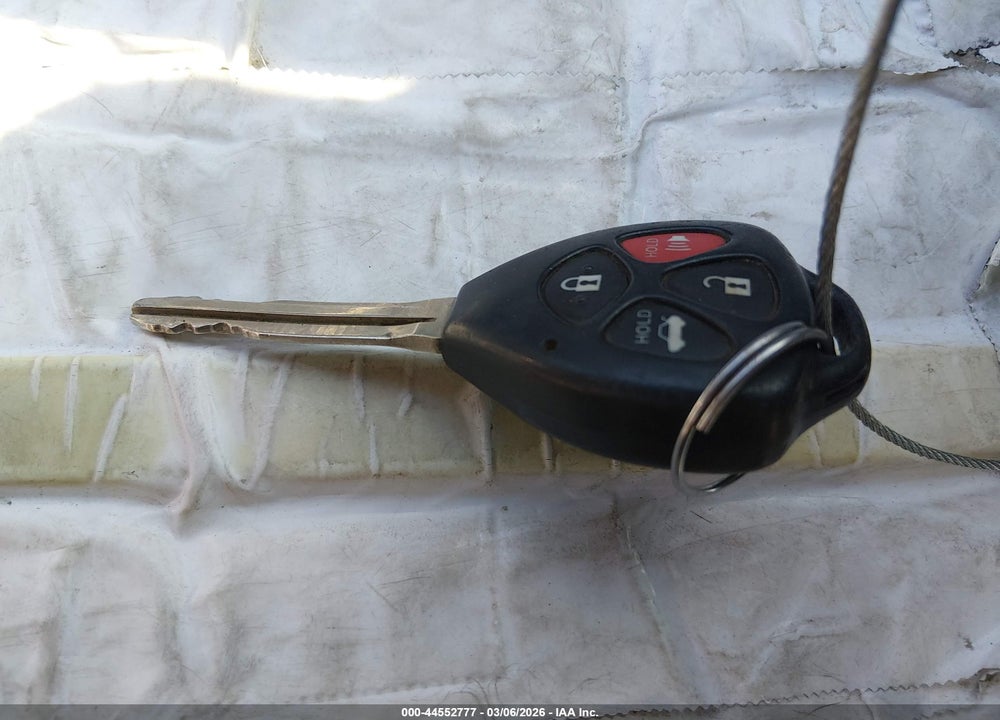 2010 TOYOTA COROLLA LE VIN: 1NXBU4EEXAZ371195