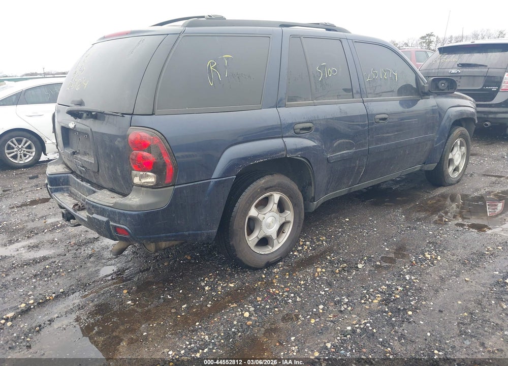 2007 CHEVROLET TRAILBLAZER LS VIN: 1GNDT13S072295926