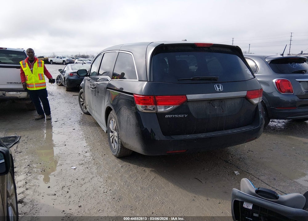 2015 HONDA ODYSSEY EX-L VIN: 5FNRL5H65FB042632