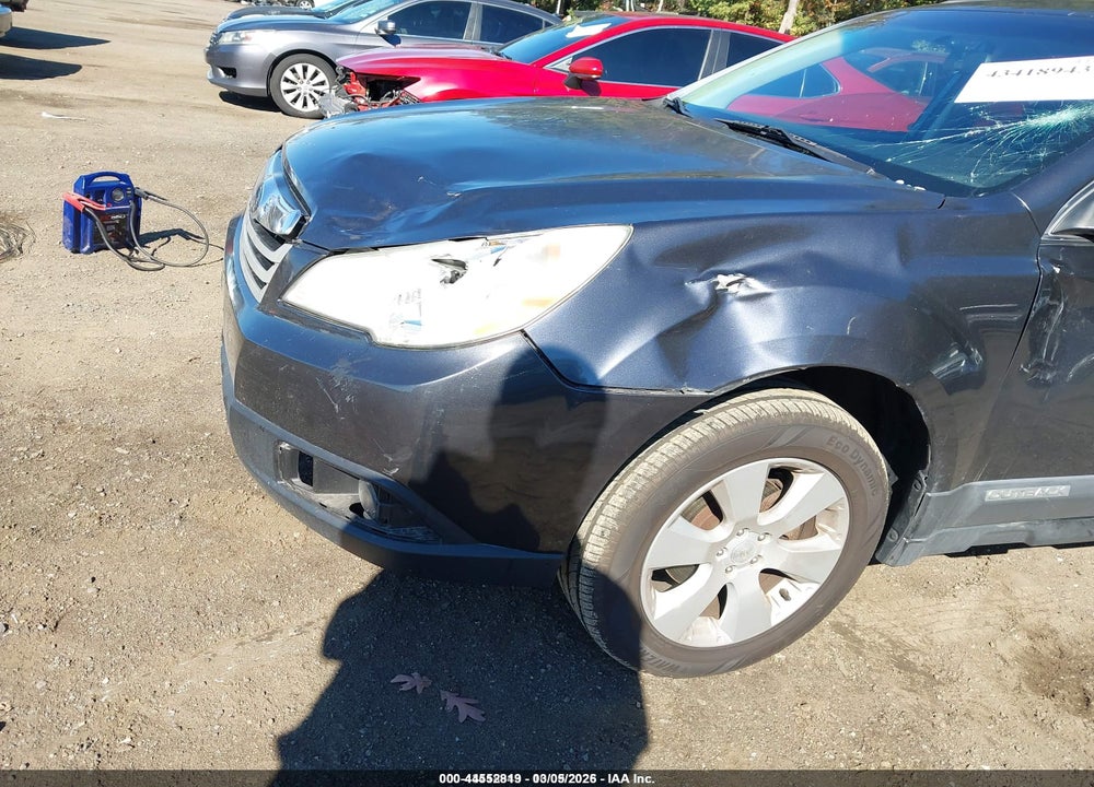 2010 SUBARU OUTBACK 2.5I PREMIUM VIN: 4S4BRCCC5A3352847