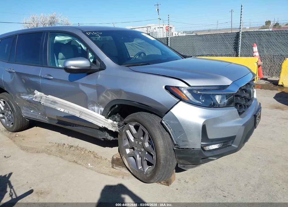 2023 HONDA PASSPORT AWD EX-L VIN: 5FNYF8H53PB032842