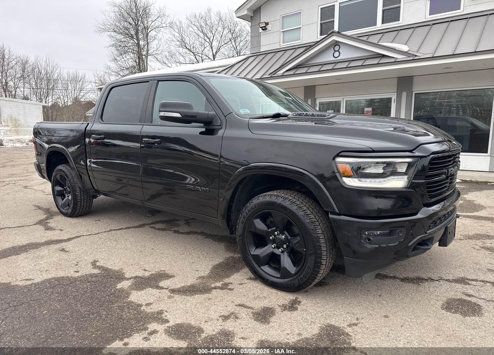 2019 RAM 1500 LAIE  4X4 5'7 BOX VIN: 1C6SRFJT1KN846547