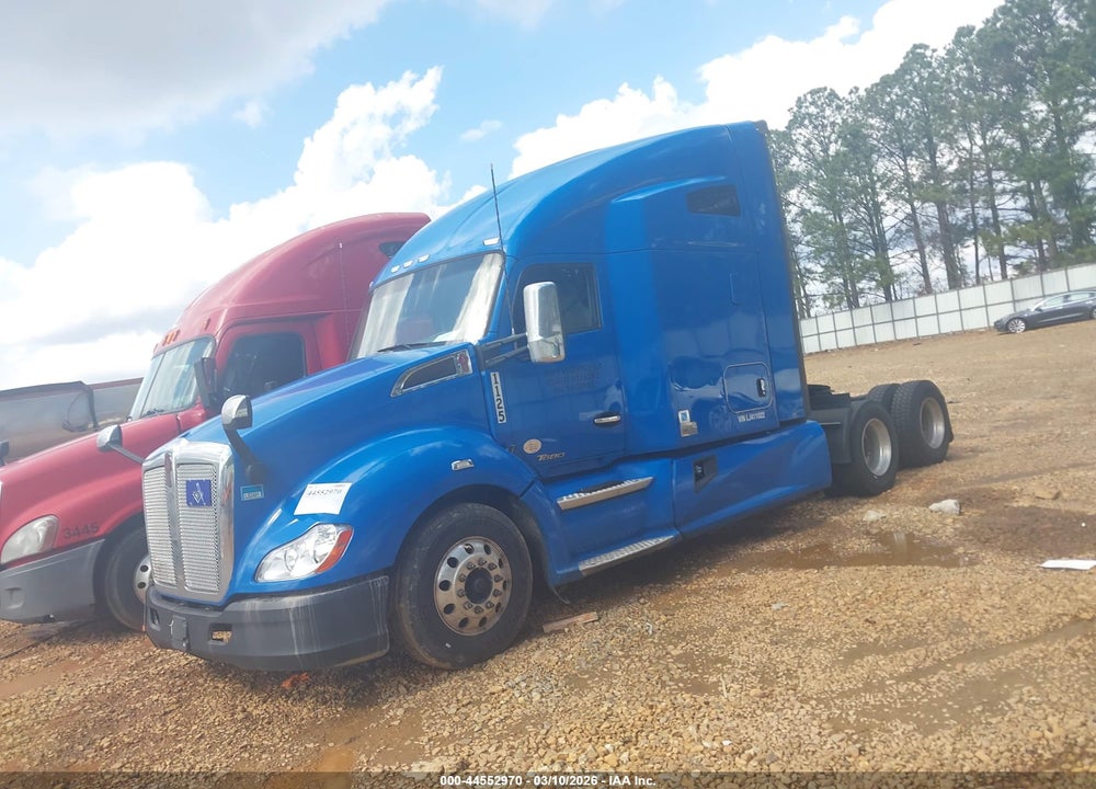 2020 KENWORTH T680 VIN: 1XKYDP9XXLJ411022