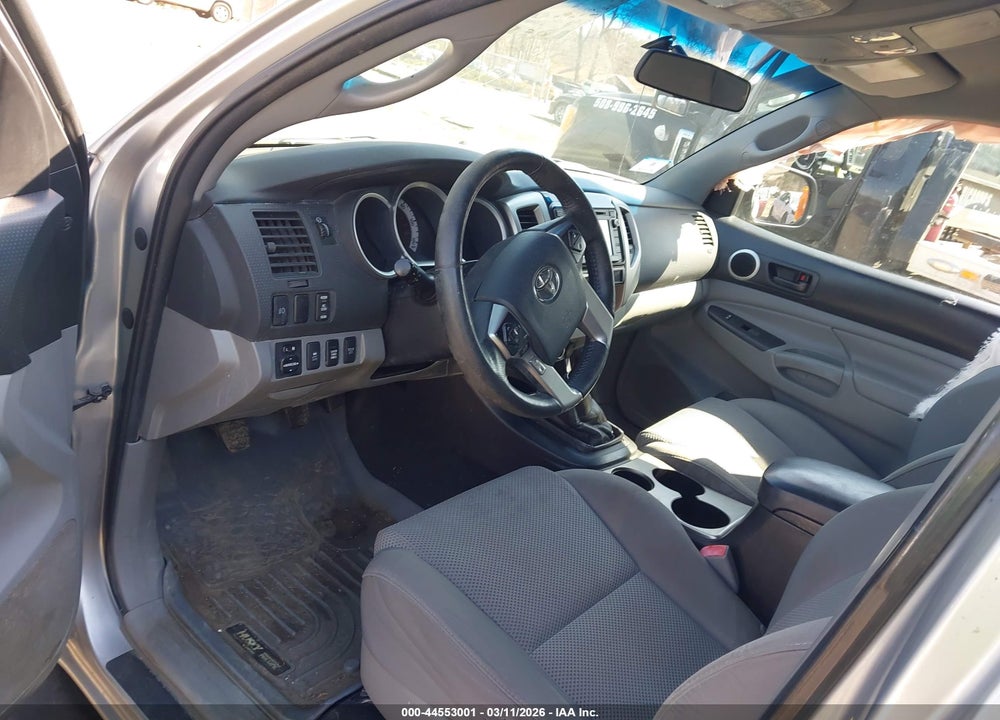 2015 TOYOTA TACOMA BASE V6 VIN: 5TFUU4EN9FX131817