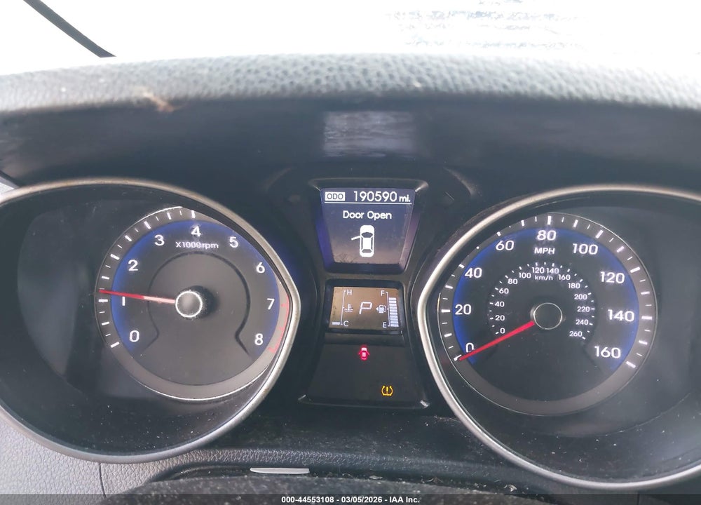 2013 HYUNDAI ELANTRA GT VIN: KMHD35LE2DU147847