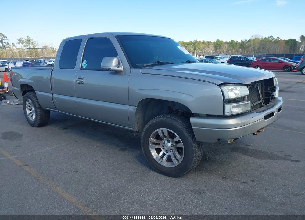 2003 CHEVROLET SILVERADO 1500 LS VIN: 1GCEK19TX3E355400