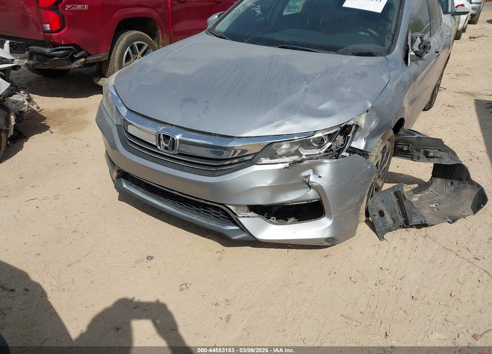 2017 HONDA ACCORD EX VIN: 1HGCR2F76HA183785