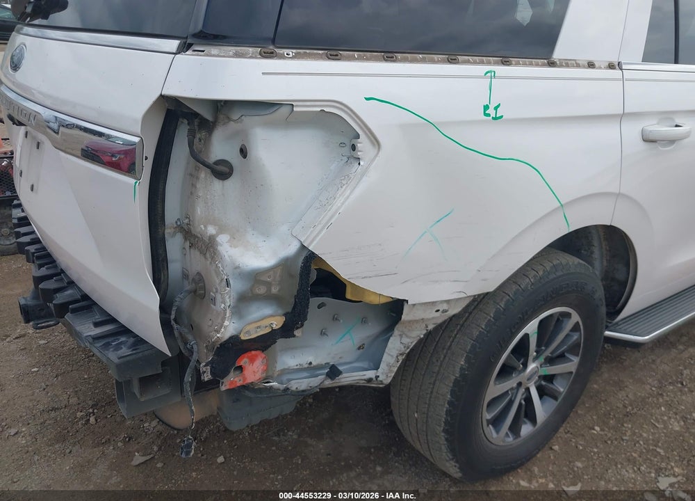 2018 FORD EXPEDITION XLT VIN: 1FMJU1HT1JEA70944
