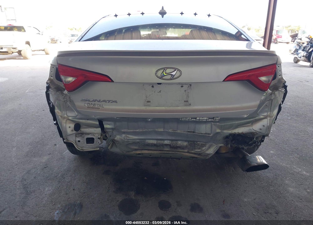 2016 HYUNDAI SONATA SE VIN: 5NPE24AF7GH304420