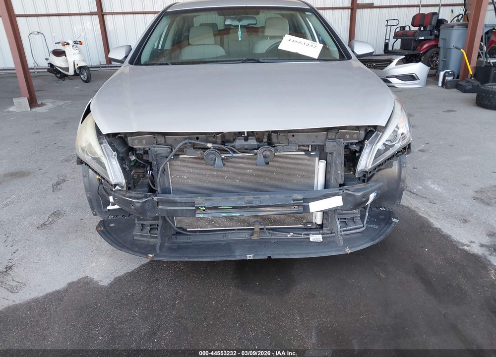 2016 HYUNDAI SONATA SE VIN: 5NPE24AF7GH304420