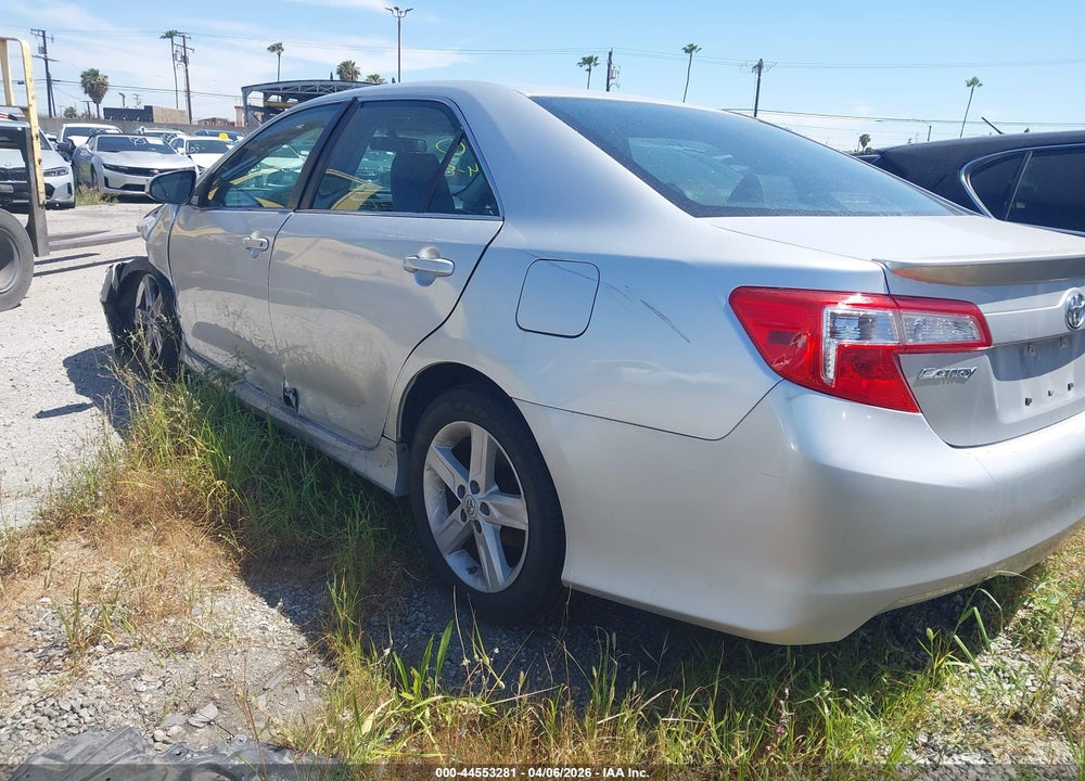 2012 TOYOTA CAMRY SE VIN: 4T1BF1FK3CU057954