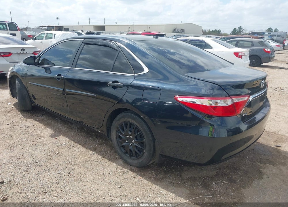 2015 TOYOTA CAMRY XLE VIN: 4T4BF1FK4FR459539