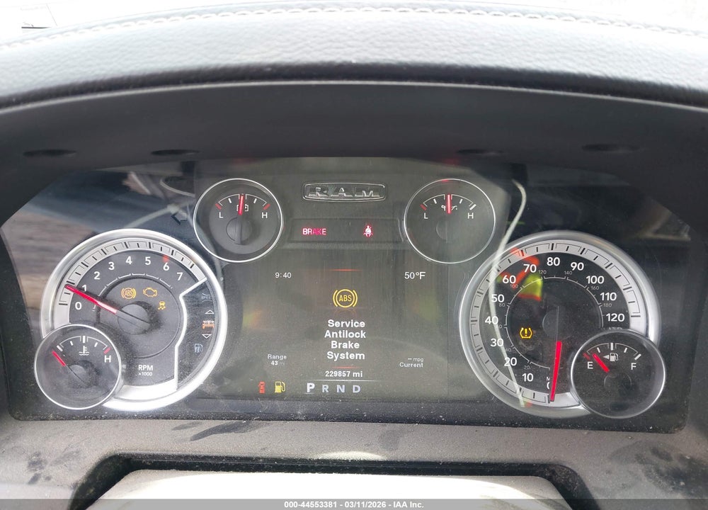 2013 RAM 1500 LAIE VIN: 1C6RR7NT5DS711297