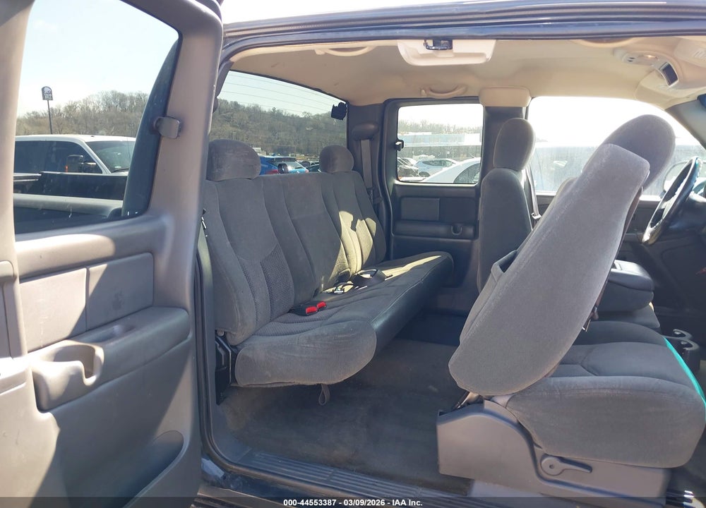 2003 CHEVROLET SILVERADO 1500 LS VIN: 1GCEK19TX3Z199576