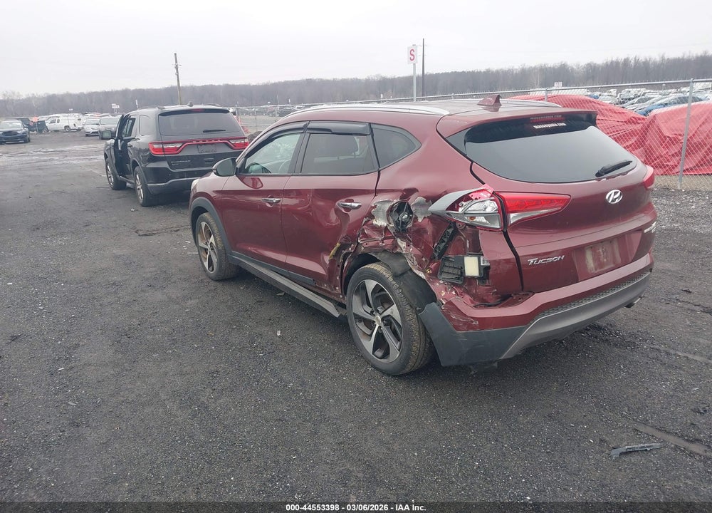 2016 HYUNDAI TUCSON LIMITED VIN: KM8J3CA25GU088622