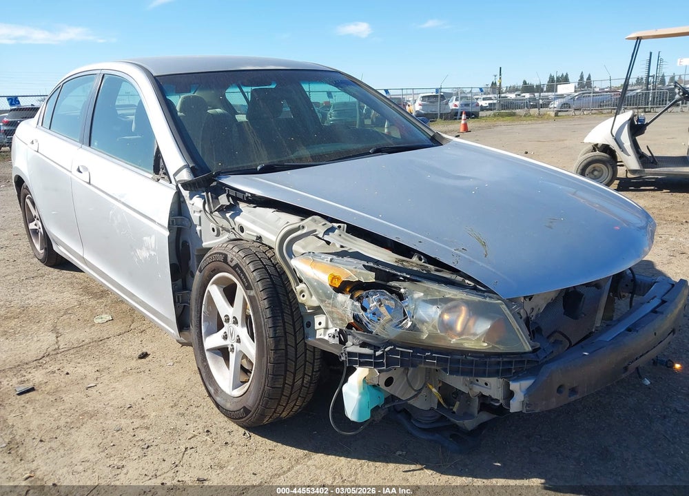2009 HONDA ACCORD 2.4 LX VIN: 1HGCP26389A075205
