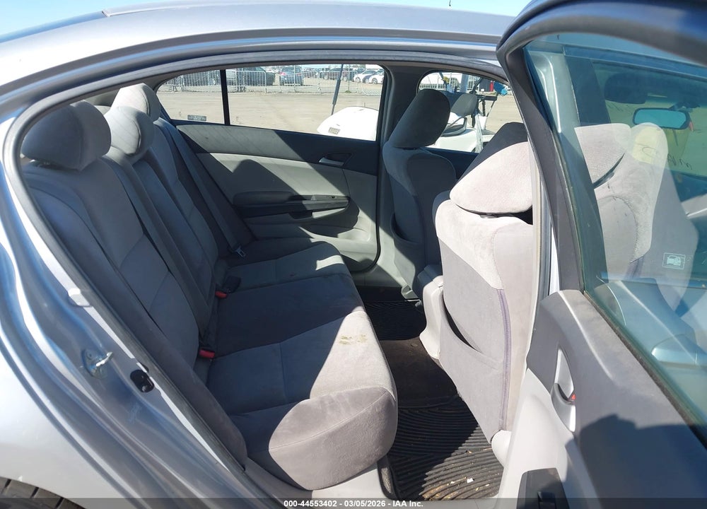 2009 HONDA ACCORD 2.4 LX VIN: 1HGCP26389A075205