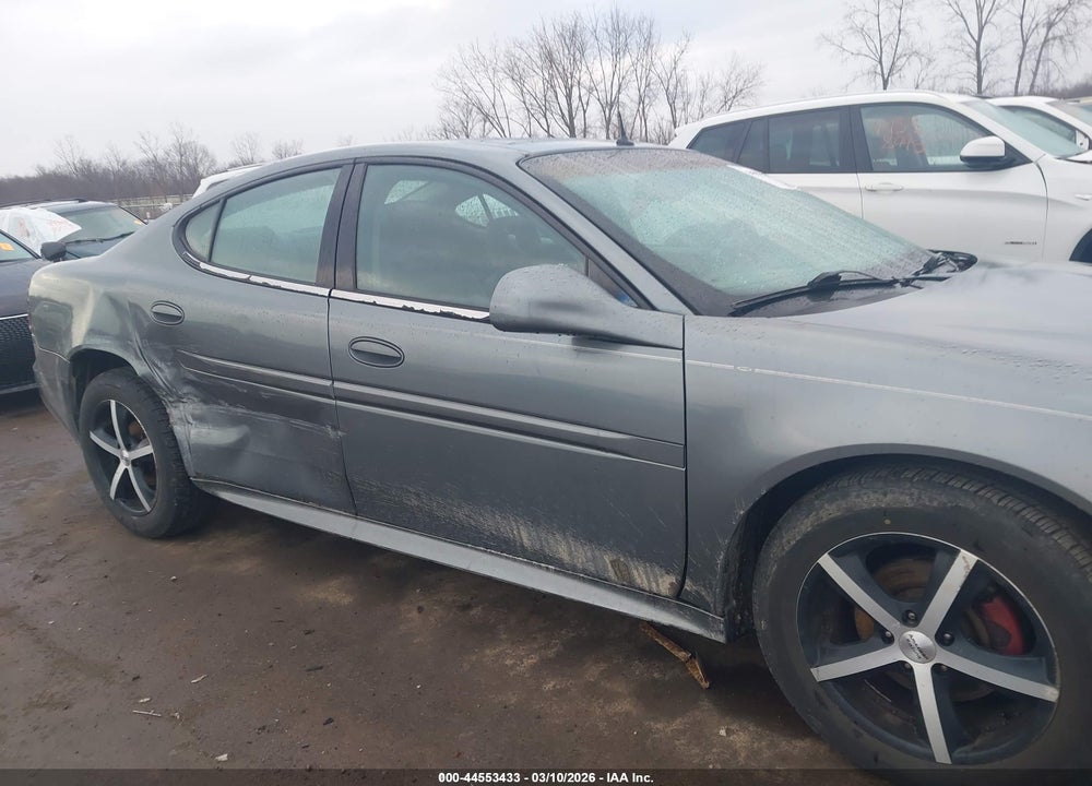 2004 PONTIAC GRAND PRIX GTP VIN: 2G2WR524341232037