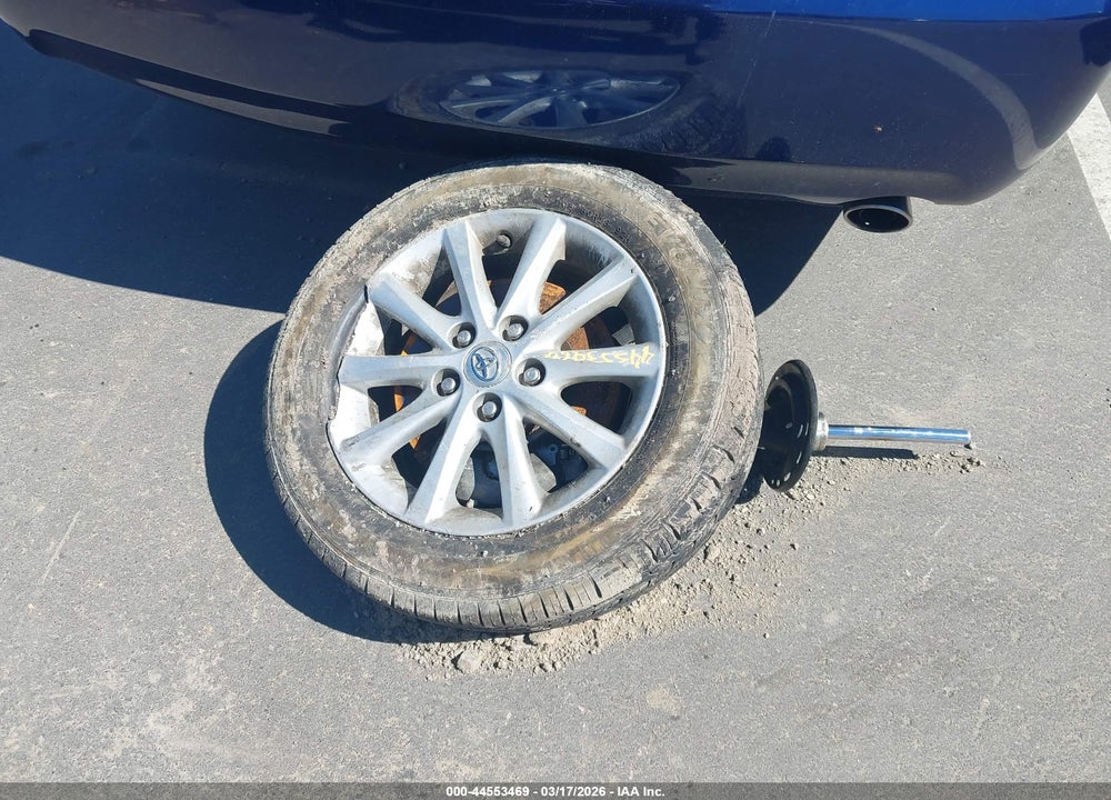 2011 TOYOTA CAMRY XLE VIN: 4T1BF3EK2BU631245
