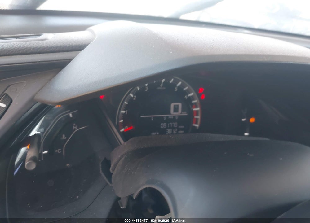 2018 HONDA CIVIC LX VIN: 2HGFC4A58JH301102