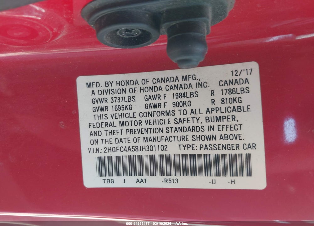 2018 HONDA CIVIC LX VIN: 2HGFC4A58JH301102